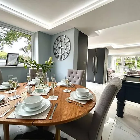 Moonsticks, Modern & Well Presented 5 Bed House Villa Spixworth Exterior photo